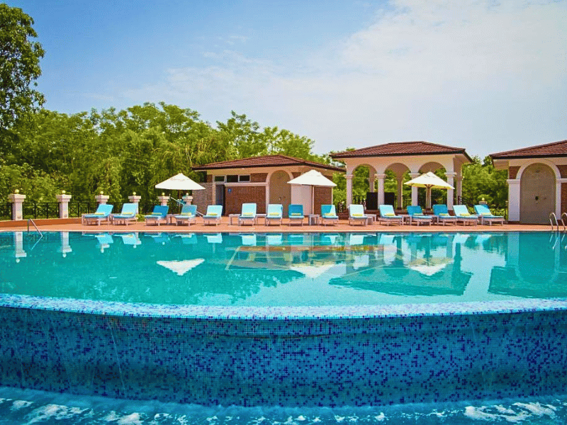 Hotelpool in Lumbini, Nepal