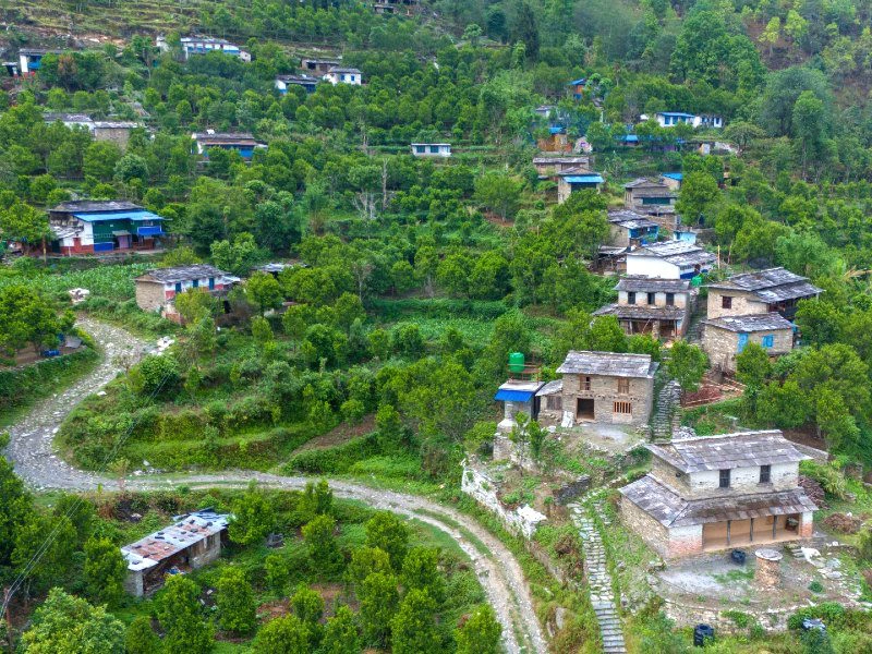 Blick auf das kleine Dorf Narchyang in Nepal