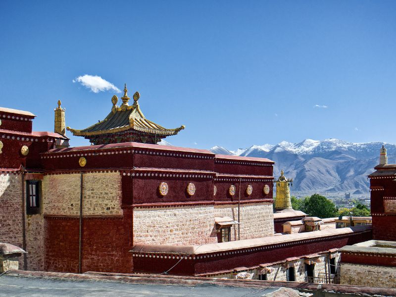 Jokhang Tempel in Lhasa in Tibet