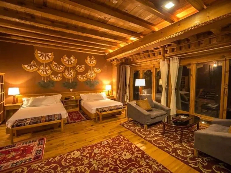 Zimmer im komfortablen Hotel in Paro, Bhutan