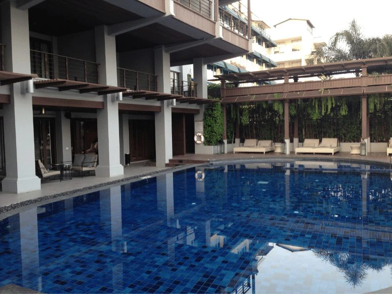Hotelpool in Bangkok