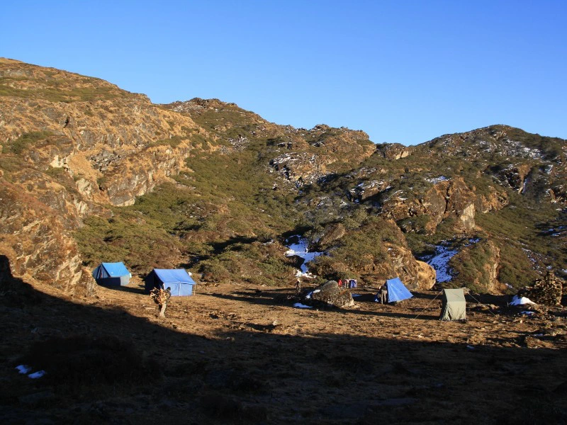 Zeltlager beim Trekking in Bhutan