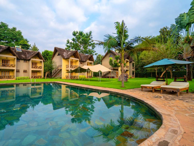 Hotel am Kilimanjaro mit Pool