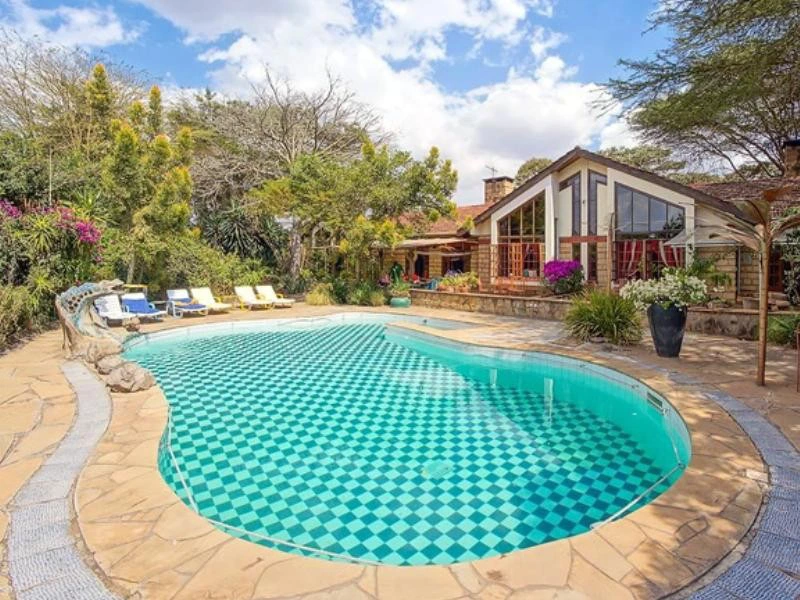 Gästehaus mit Pool in Nairobi