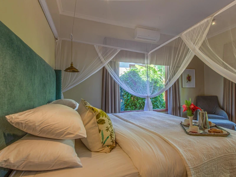 Zimmer der komfortablen Lodge bei Karatu, Tansania