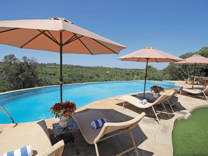 Lodge Mt Kenya Kenia Pool