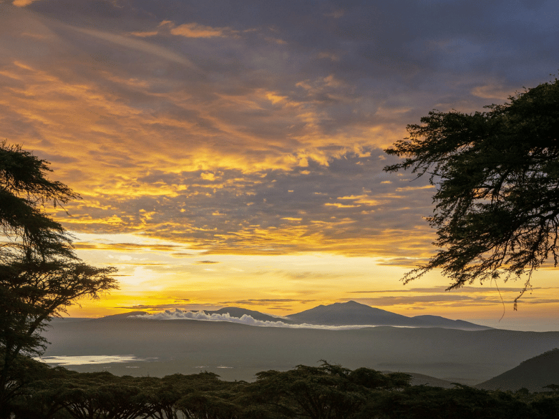 Ngorongoro Krater bei Sonnenuntergang Tansania