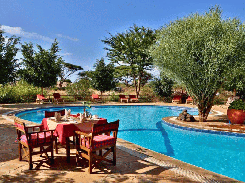 Pool im Tented Camp im Amboseli Nationalpark, Kenia