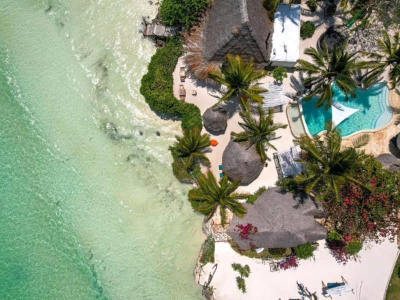 Strand des Hotel im Süden Sansibars, Tansania