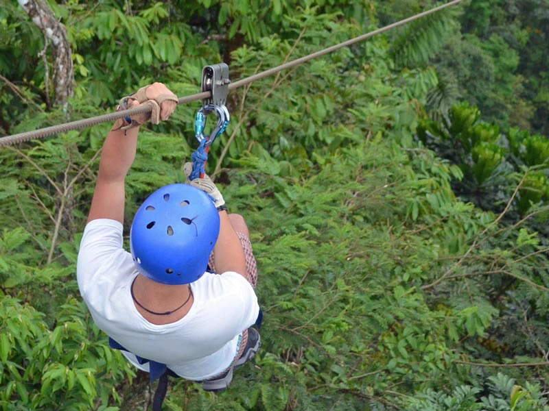 Ziplining bei San Gil in Kolumbien