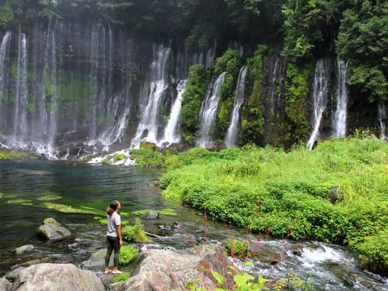Wasserfall am Fuße des Mt. Fuji