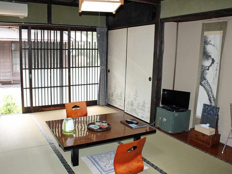 Wohnbereich vom Minshuku im Kiso Tal