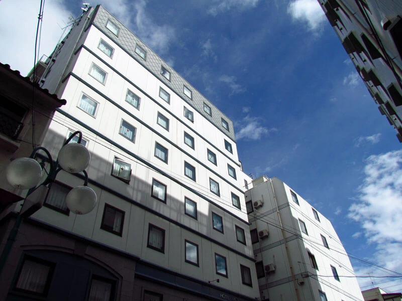Hotelfront in Matsumoto in Japan