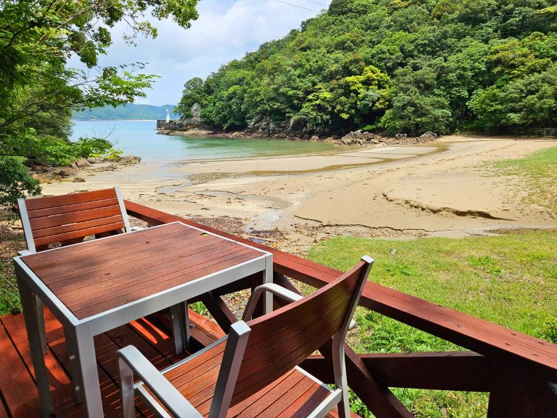 Tisch an der Anan-Kueste von Shikoku in Japan