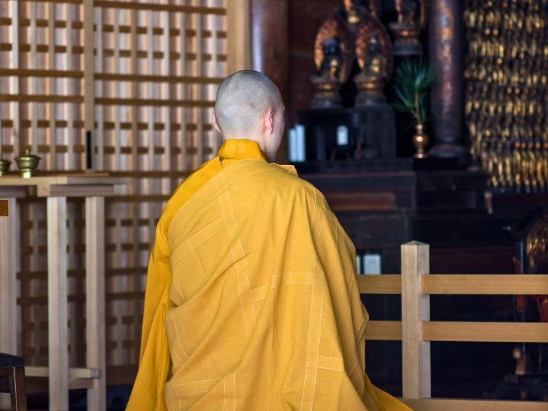 Monnik in Koyasan, Japan