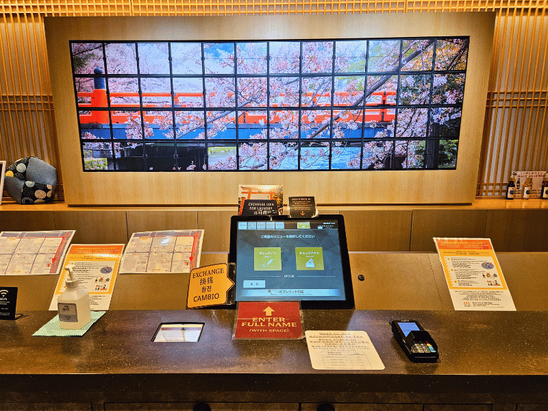 Self-Check-In in Kyoto