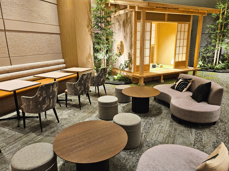 Aufenthaltsbereich im Hotel in Tokio