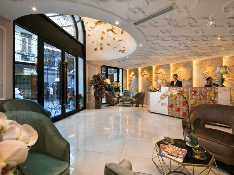 Lobby im Deluxe Hotel in Hanoi, Vietnam