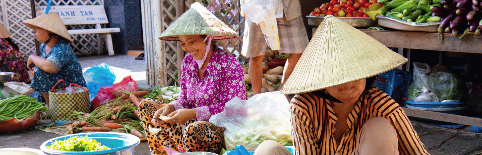 Locals auf einem Markt in Sapa, Vietnam