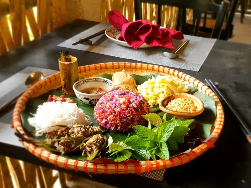 Essen beim Kochworkshop in Vietnam