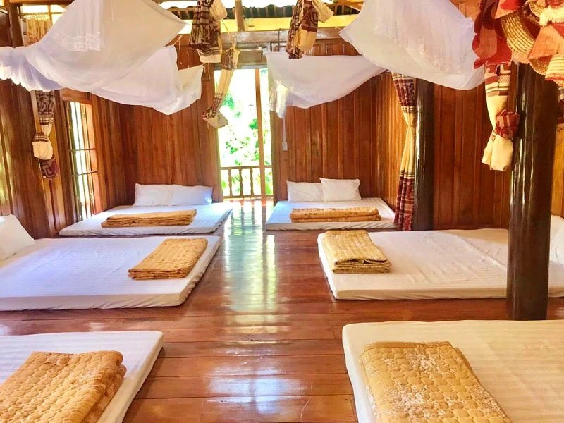 Schlafsaal im Homestay in Ba Be in Vietnam