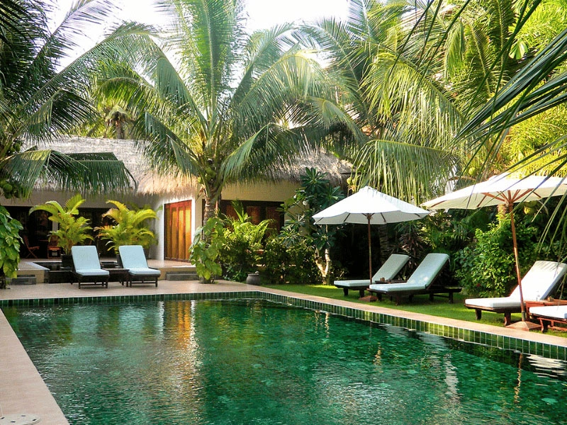 Pool im komfortablen Resort in Mui Ne Vietnam