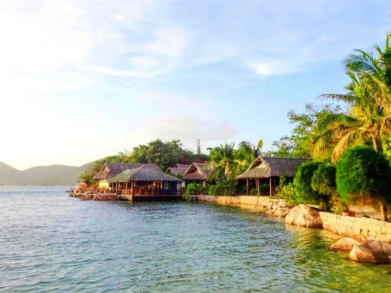 Rustikales Resort auf Whale Island in Vietnam