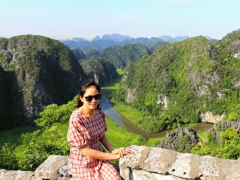 Aussichtspunkt auf die Karstberge bei Ninh Binh, Vietnam