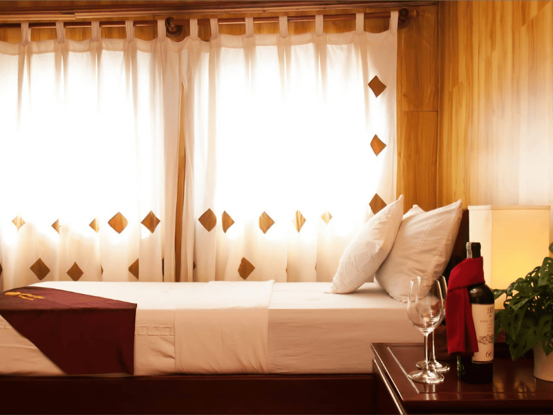 Zimmer auf dem Flusskreuzfahrtschiff auf dem Mekong