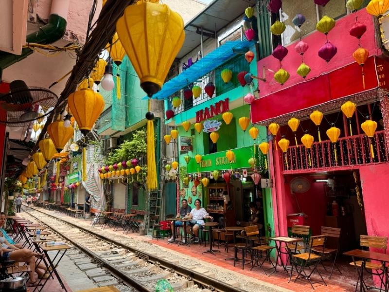 Hanoi Train Street