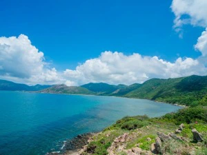 Küste der Insel Con Dao