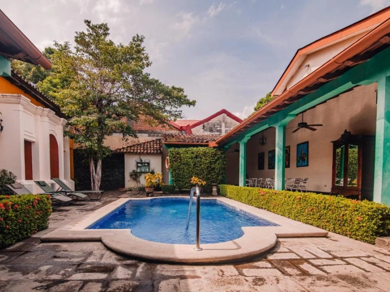 Pool der Special Stay Unterkunft in Leon, Nicaragua