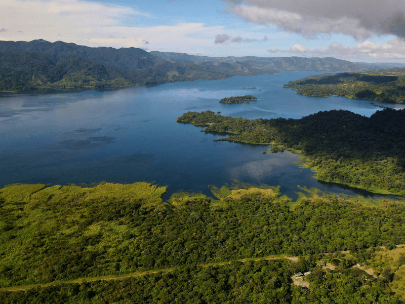 Aussicht über den See am Arenal, Costa Rica