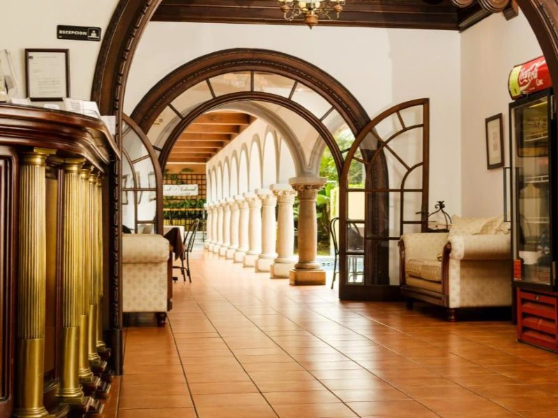 Eingangshalle im San José Hotel in Costa Rica