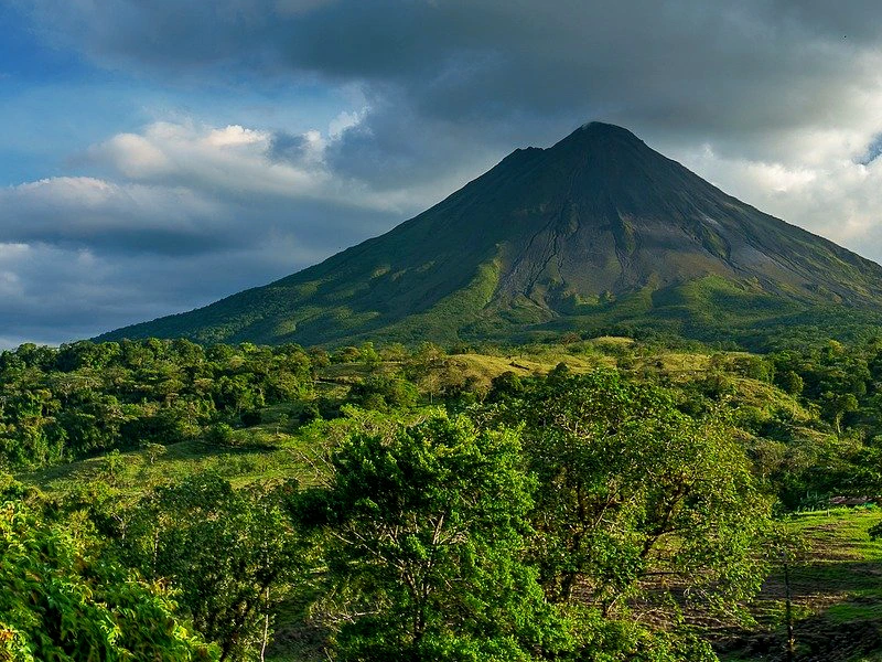 Costa Rica Urlaub Vulkan Natur