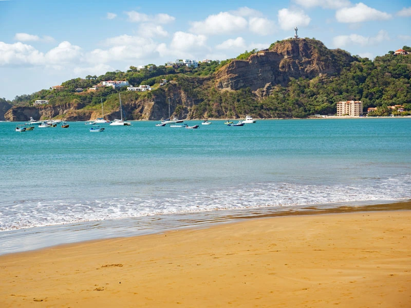 Strand und Küste in San Juan del Sur, Nicaragua