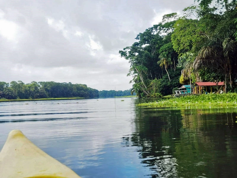 Mit dem Kajak unterwegs in Costa RIca