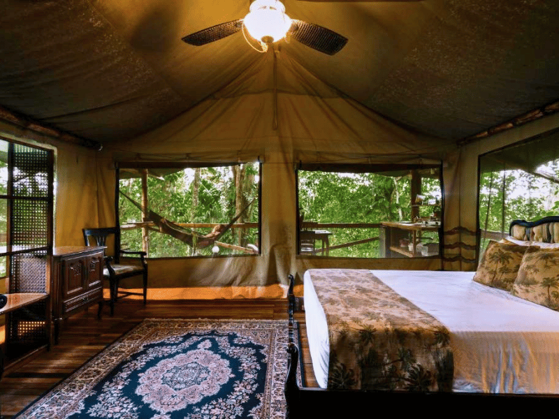 Zimmer beim Glamping in Costa Rica