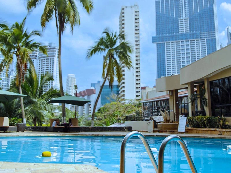 Hotel mit Pool im Zentrum von Panama City
