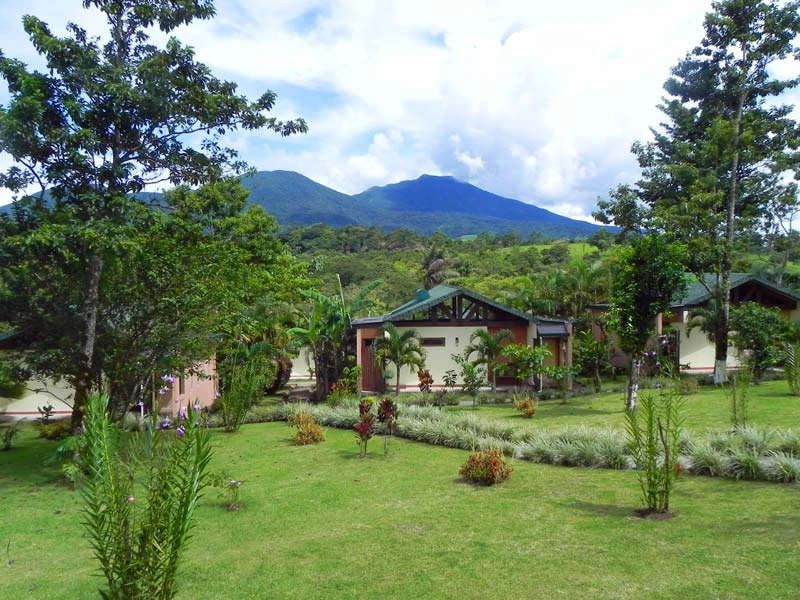 Blick auf den Garten beim Vulkan Tenorio Nationalpark, Costa Rica