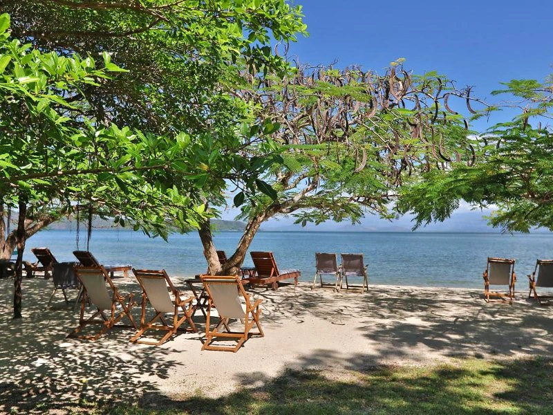 Strand des Komforthotels am Playa Naranjo, Costa Rica