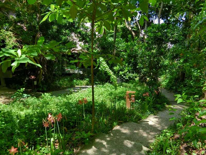 Großzügige Gartenanlage