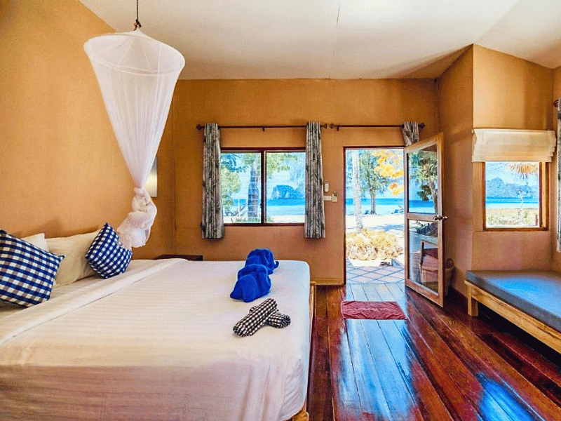 Zimmer im Hotel auf Koh Ngai Thailand