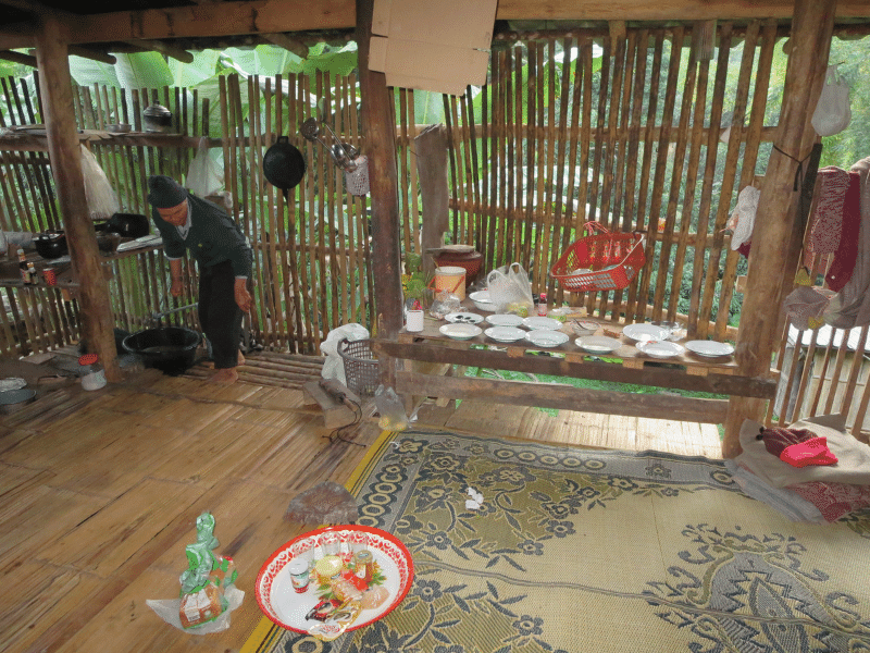 Küche der Unterkunft beim Trekking in Thailand