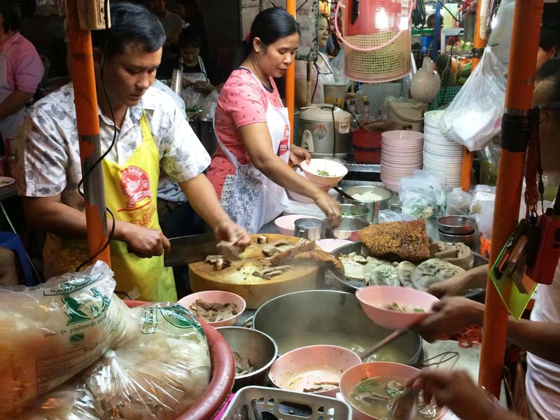 Garküche in China Town in Bangkok Thailand