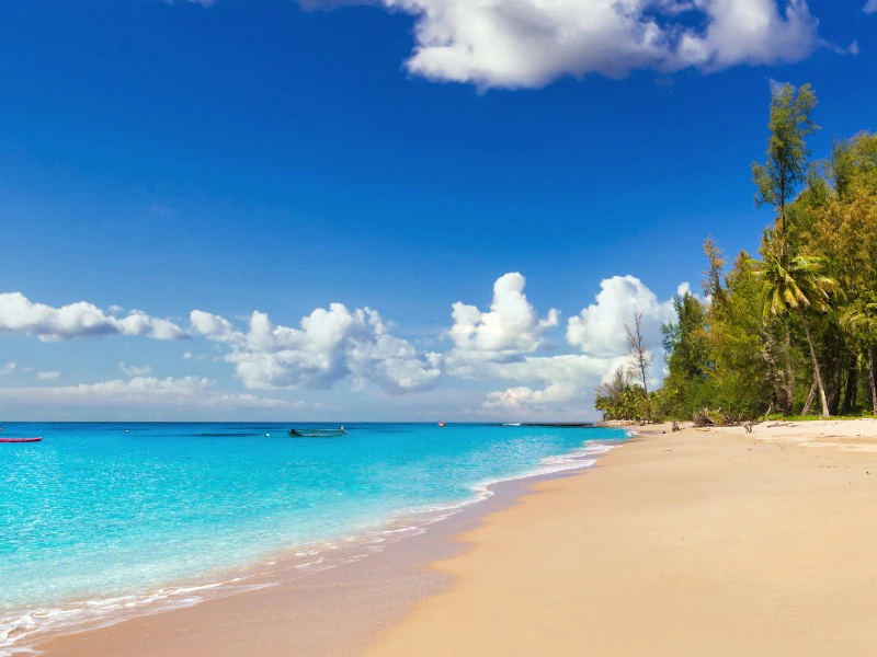 Strand auf Koh Kho Khao in Thailand