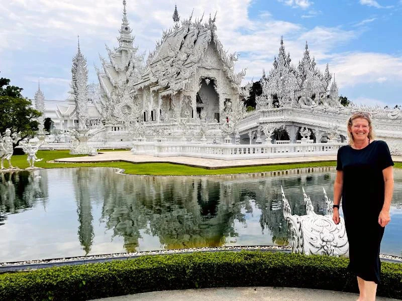 Der Weiße Tempel Wat Rong Khun bei Chiang Rai in Thailand
