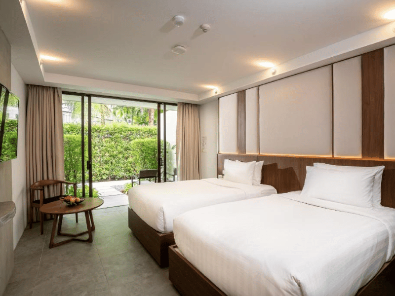 Zimmer im Hotel beim Flughafen auf Phuket in Thailand