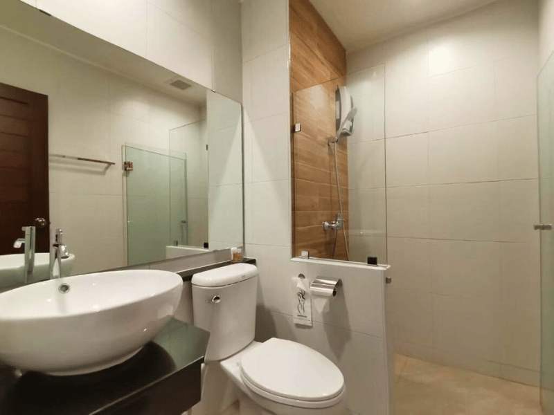 Badezimmer im Hotel in Chiang Sean Thailand