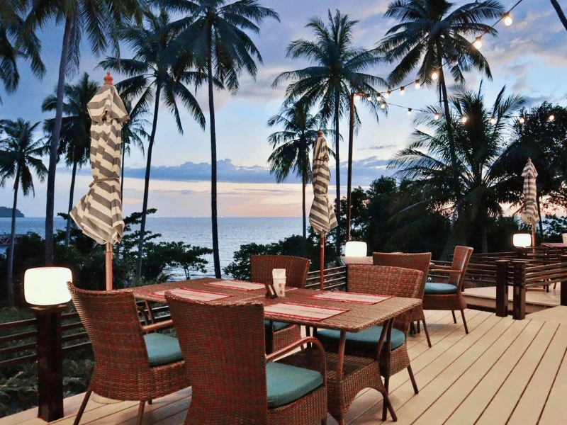 Restaurant Terrasse im Hotel auf Koh Kood Thailand